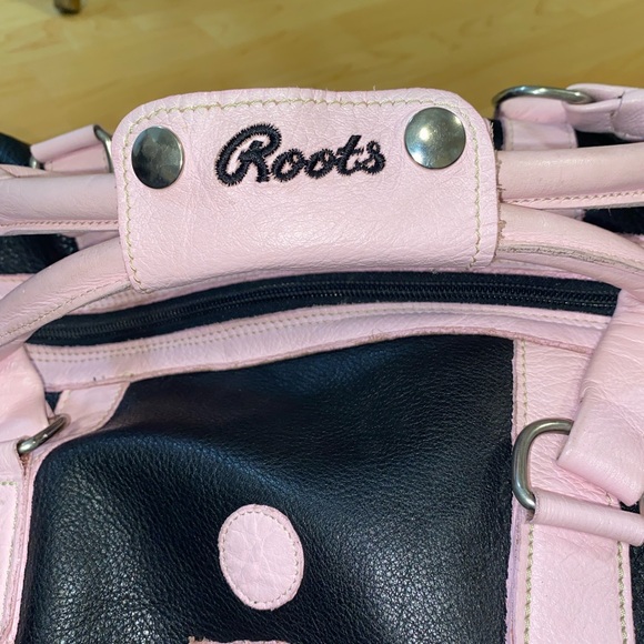 EUC Authentic Roots Monogramed Duffel Bag Circa 90’s? - Picture 2 of 12